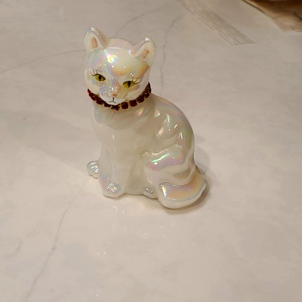 Vintage Fenton- Opalescent - Glass- Cat